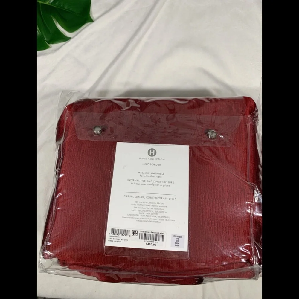 NIB Hotel Collection Luxe Border KING Duvet Cover in‎ Red